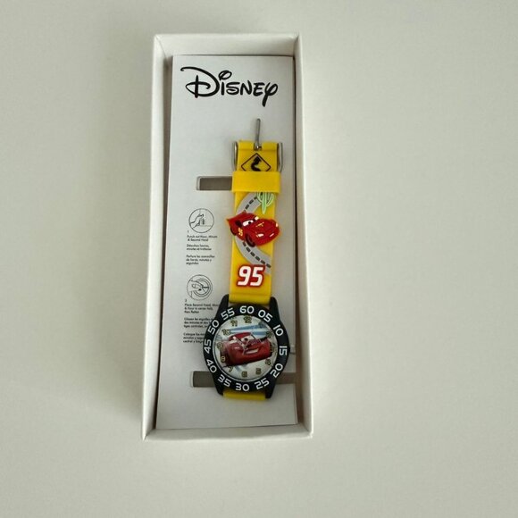 NWT - Disney Cars Kids' Plastic Time Teacher Analog Quartz 3D Strap Watch - Picture 8 of 15